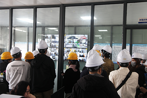 School and Enterprise Jointly Cultivate New Seedling